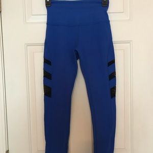 Beyond Yoga High Rise Blue, Black Netted Leggings